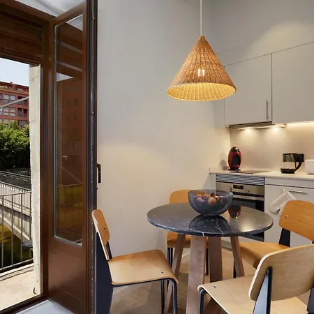 Gaia & Lofts Apartment Girona