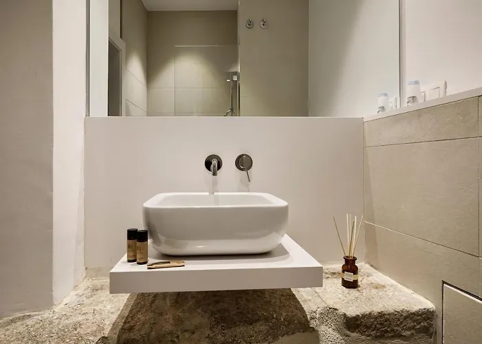 Gaia & Lofts Apartment Girona