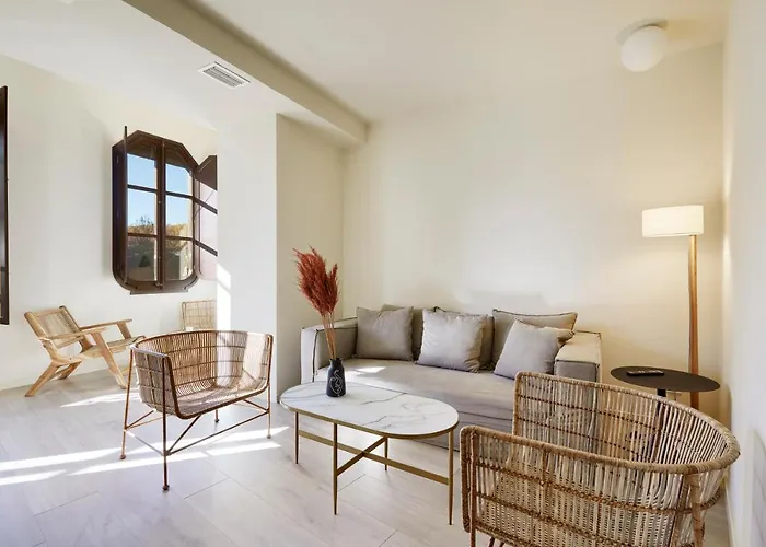 Gaia & Lofts Apartment Girona
