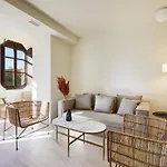 Gaia & Lofts Apartment Girona