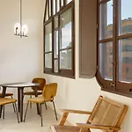 Gaia & Lofts Apartment Girona