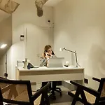 Gaia & Lofts Apartment Girona